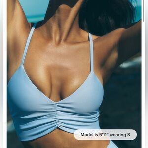 ALO airlift divine bra crystal clear blue - size S